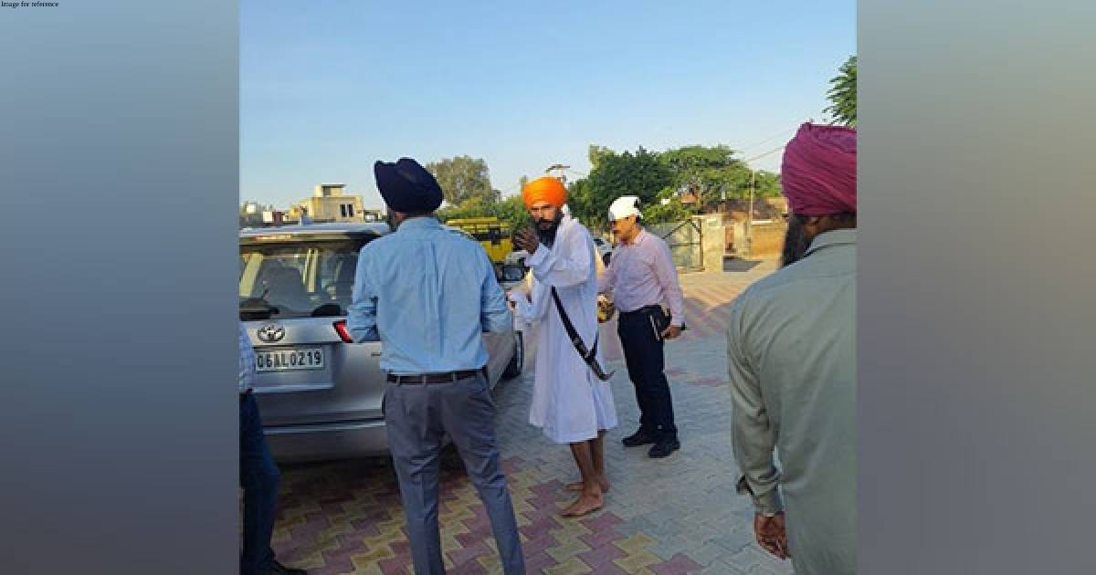 'Waris Punjab De' chief Amritpal Singh arrested from Moga